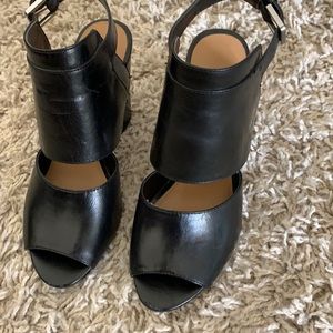 Nine West  block heel open toed